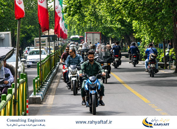 ورود موتور به خط ویژه BRT؛ تخلف یا نتیجه طراحی شهری؟